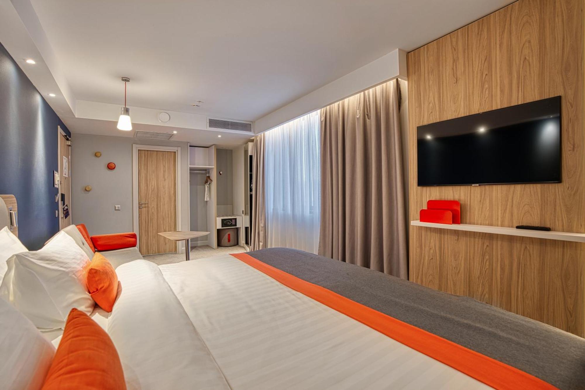Holiday Inn Express - Almaty By Ihg Luaran gambar